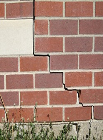 photo of a rotating foundation wall with cracks in Red Hook